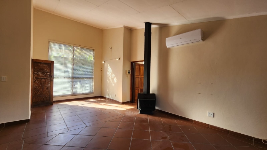 To Let 4 Bedroom Property for Rent in Schoemansville North West